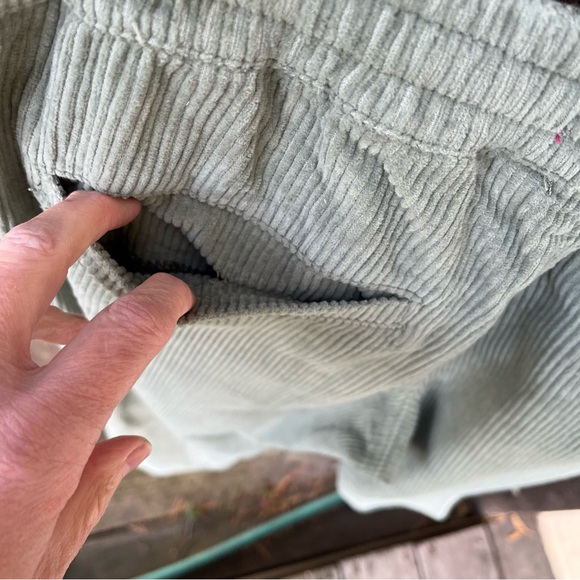 Empyre Wm’s Jessie Sage Corduroy Skate Pants NWOT Sz M - Picture 9 of 13